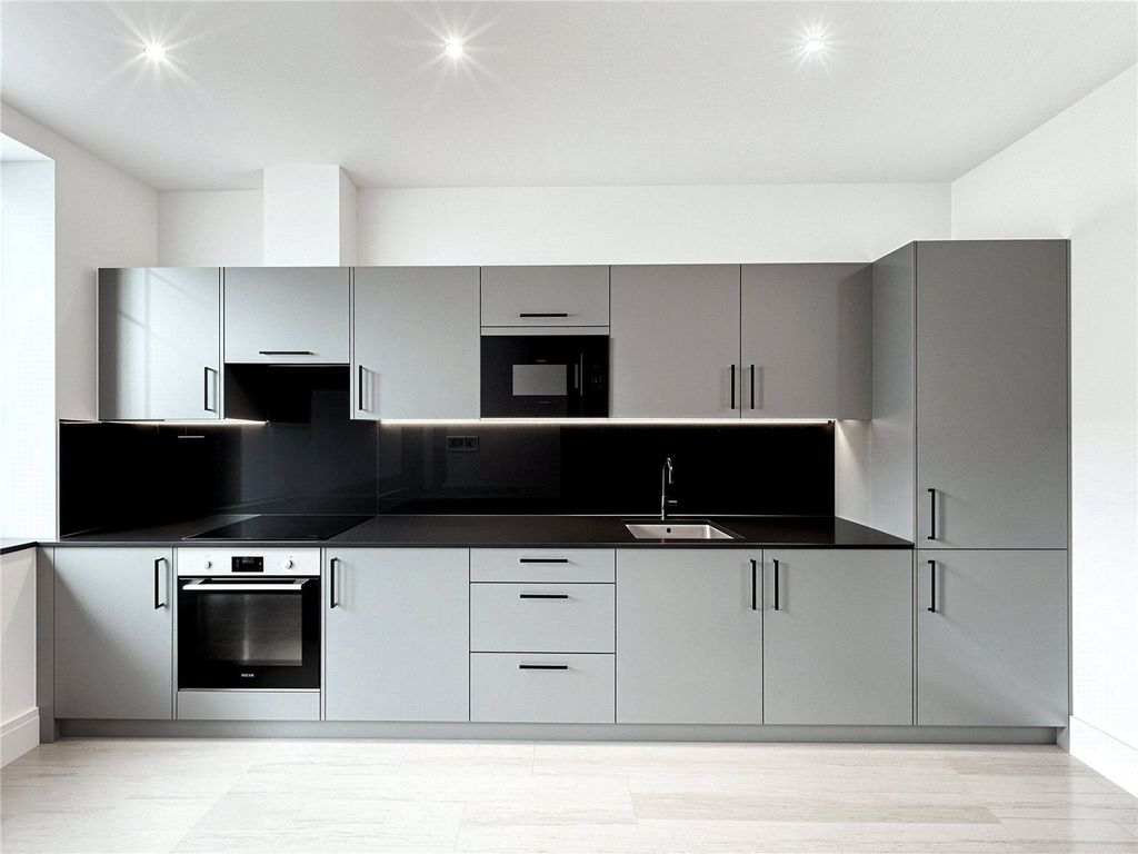 Property photo 3 of 15 Picture No. 11