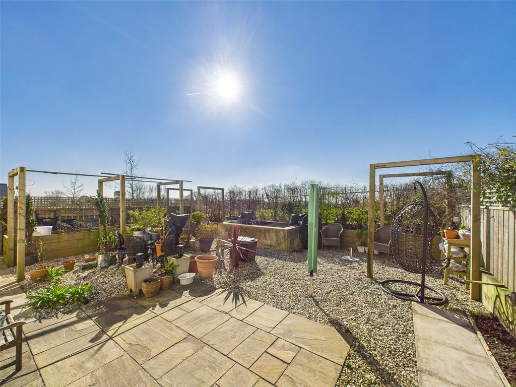 Property photo 1 of 13 Garden