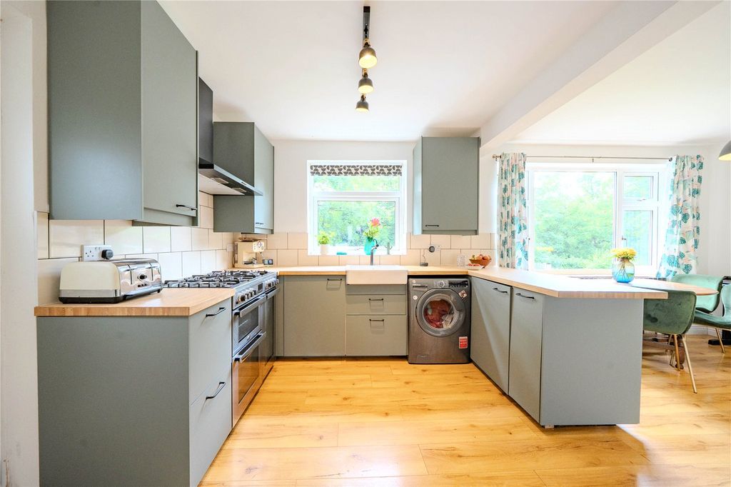 Property photo 2 of 10 Picture No. 01