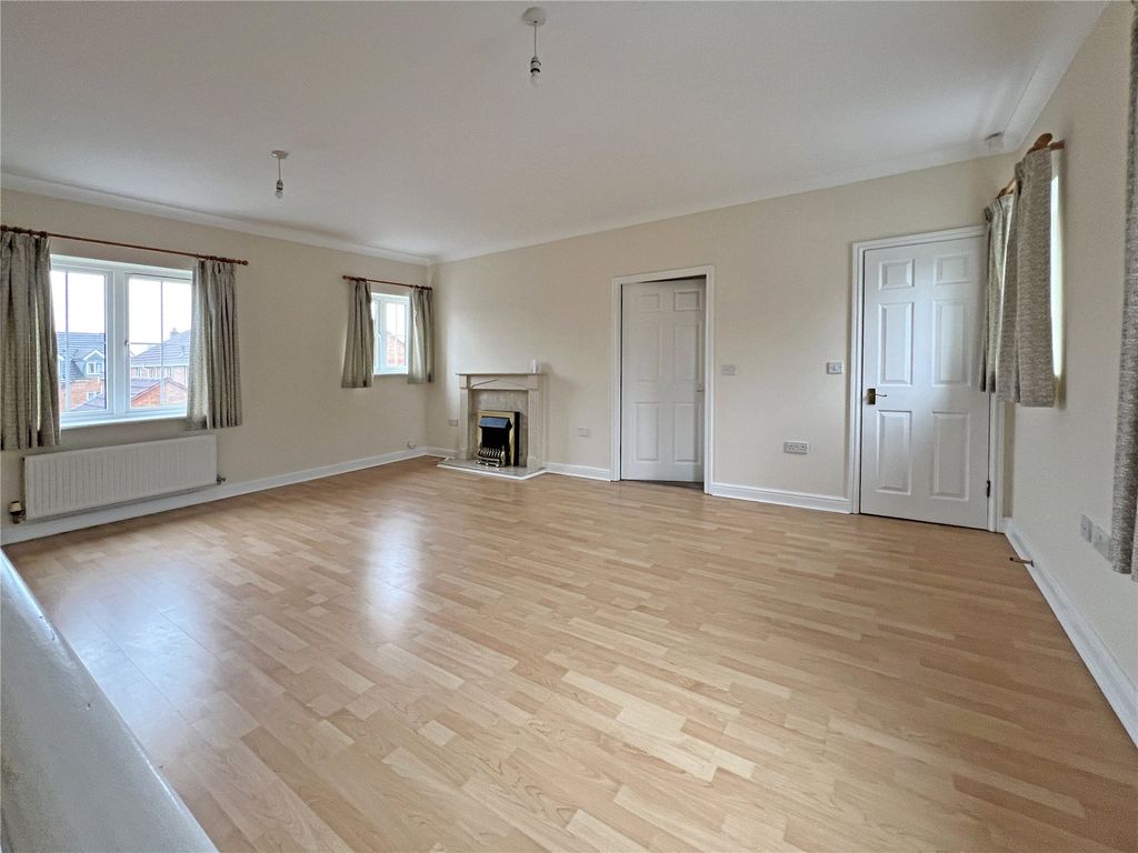 Property photo 2 of 11 Picture No. 04