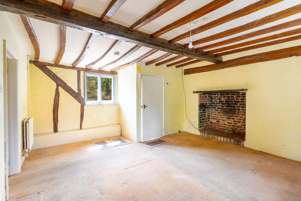 Property photo 3 of 11