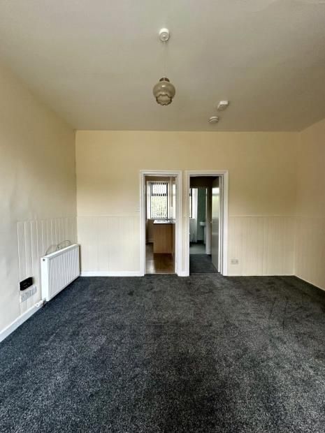 Property photo 3 of 10 Picture No. 05