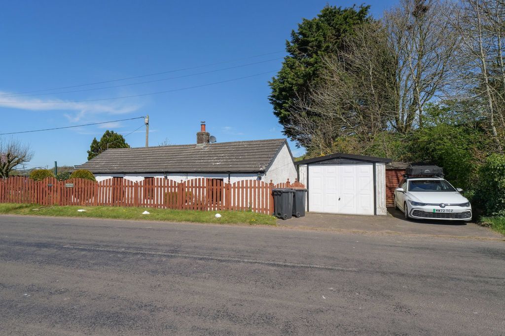 Property photo 1 of 25