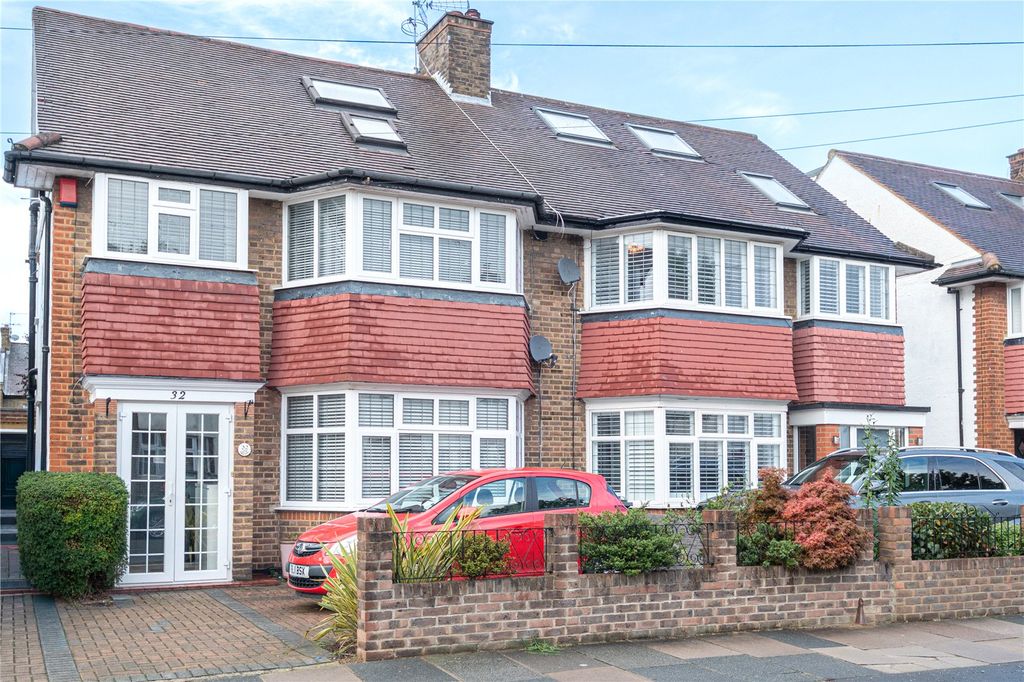 Property photo 1 of 27 Picture No. 08