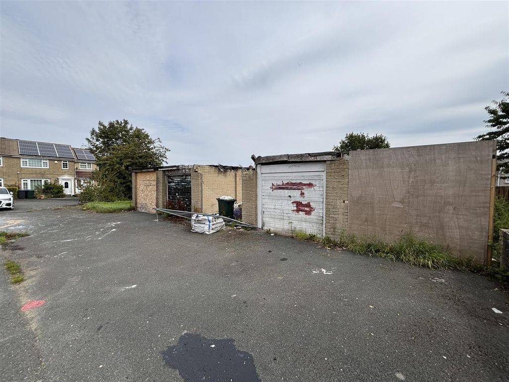 Property photo 3 of 3 The Unit