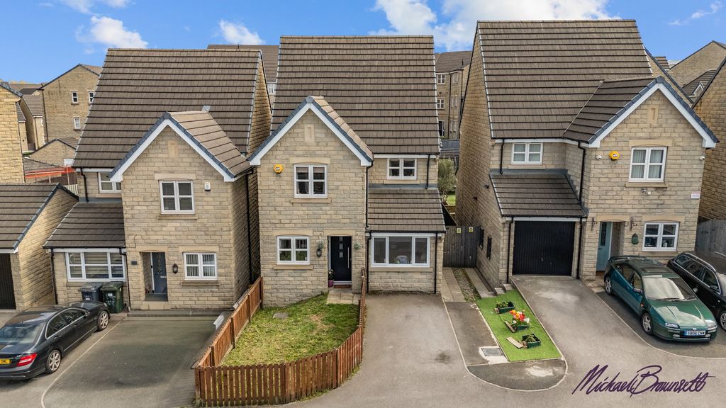 Property photo 1 of 31
