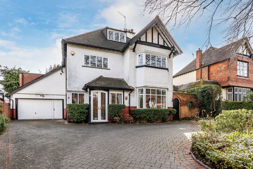 Property photo 1 of 42 1