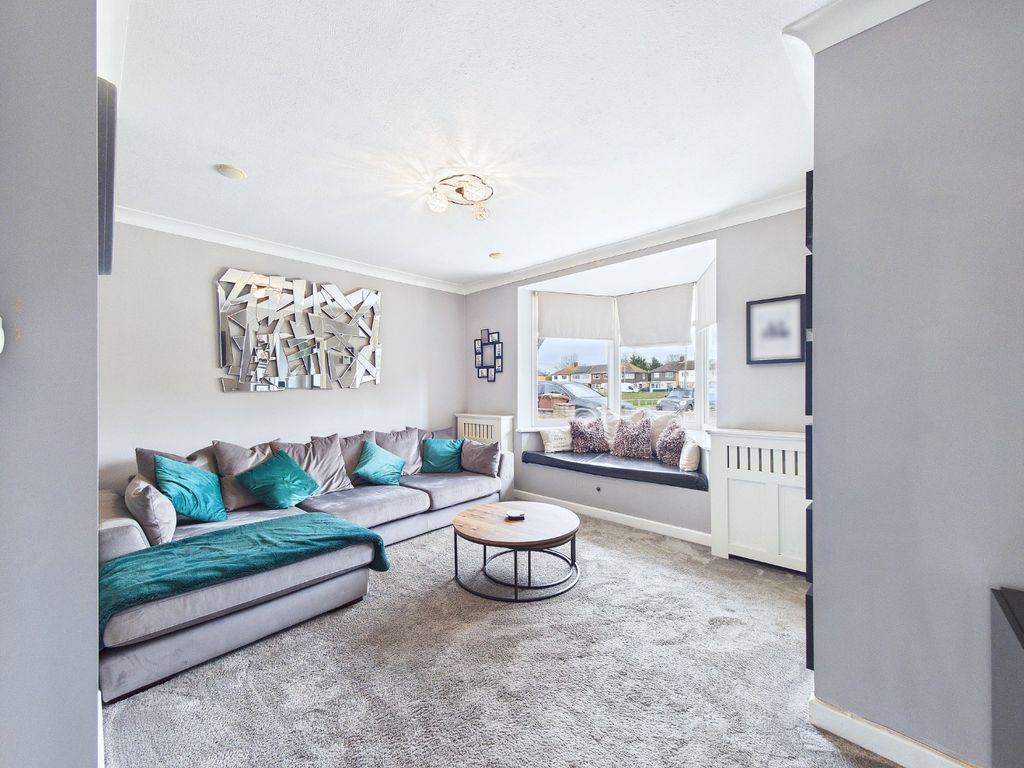 Property photo 2 of 20 4941862