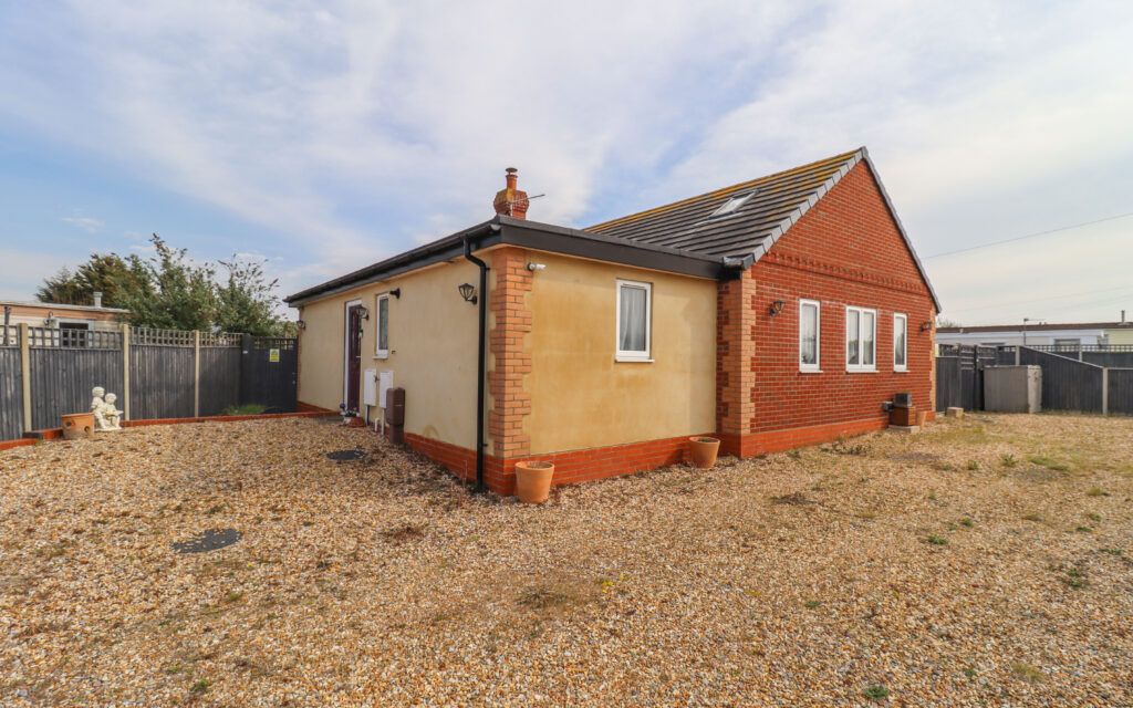 Property photo 3 of 20