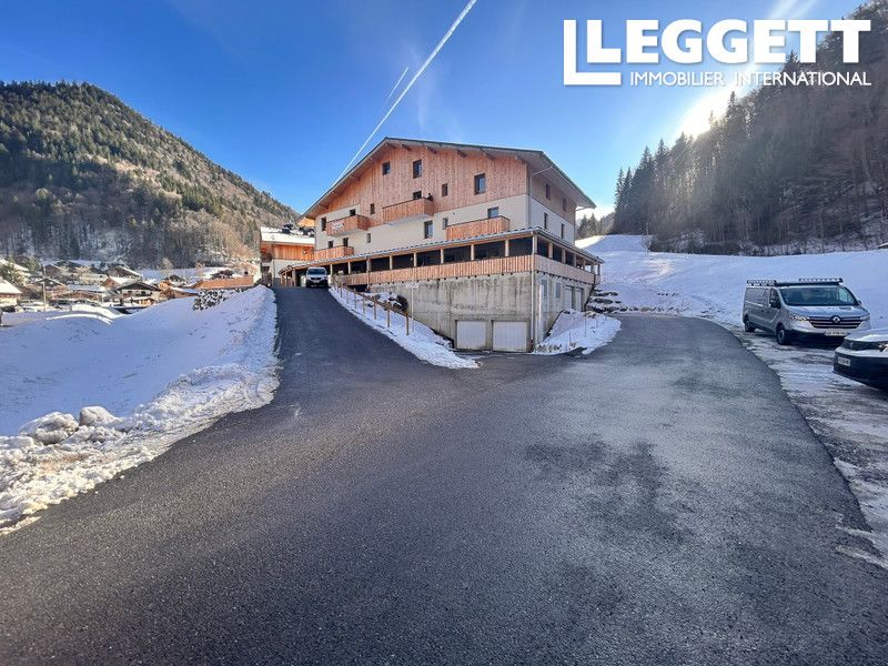 Property photo 3 of 10