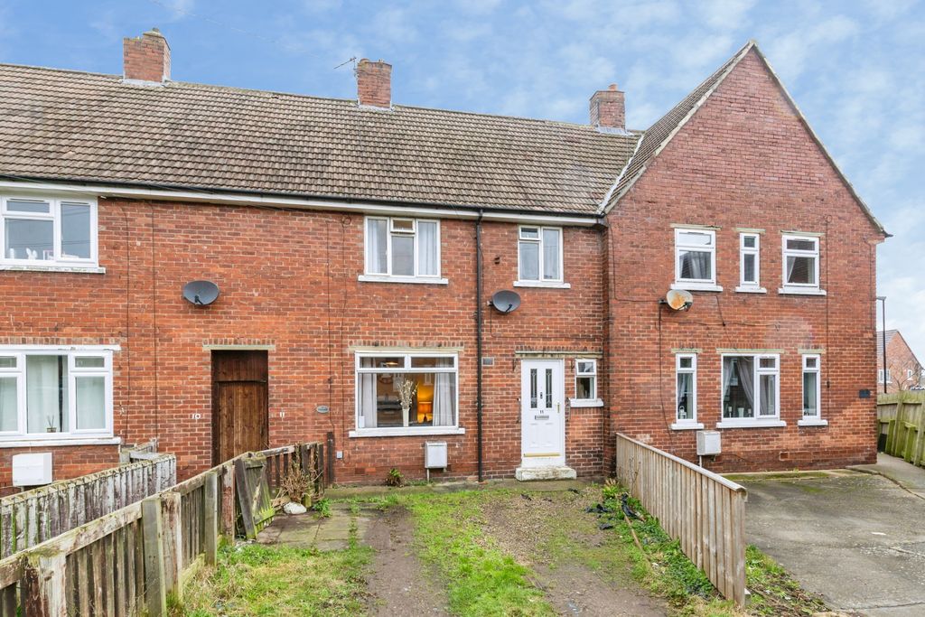 Property photo 1 of 15