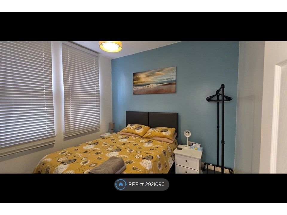 Property photo 3 of 4