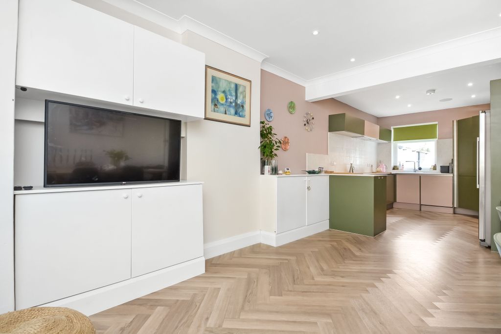 Property photo 1 of 15 Dsc_6471