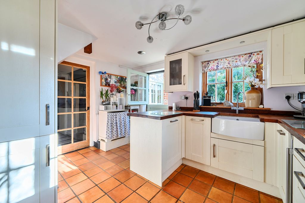 Property photo 3 of 17