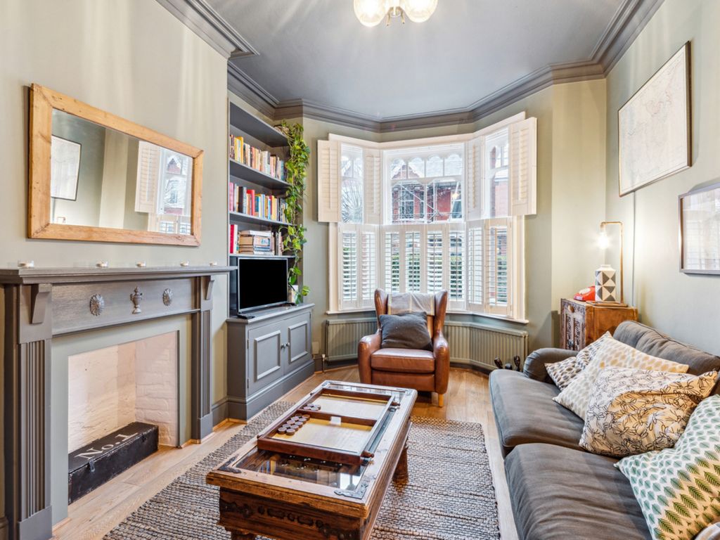 Property photo 2 of 14