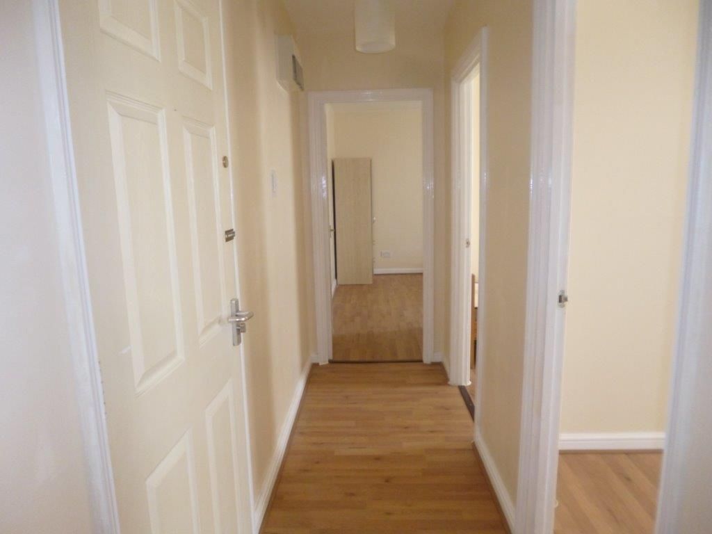 Property photo 3 of 9 Gallery