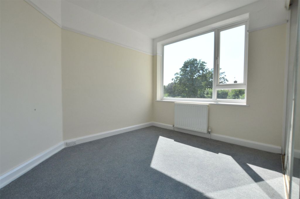 Property photo 3 of 9 Bedroom1