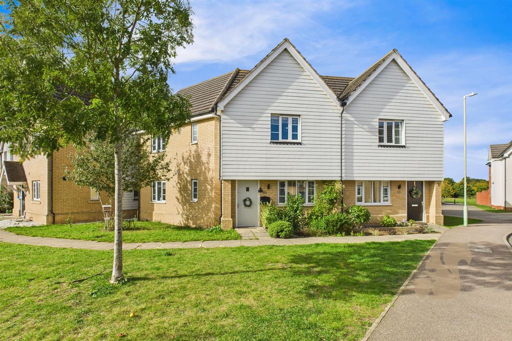 Property photo 1 of 17 Front