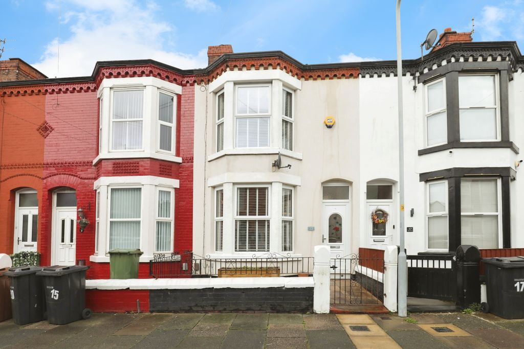 Property photo 1 of 15