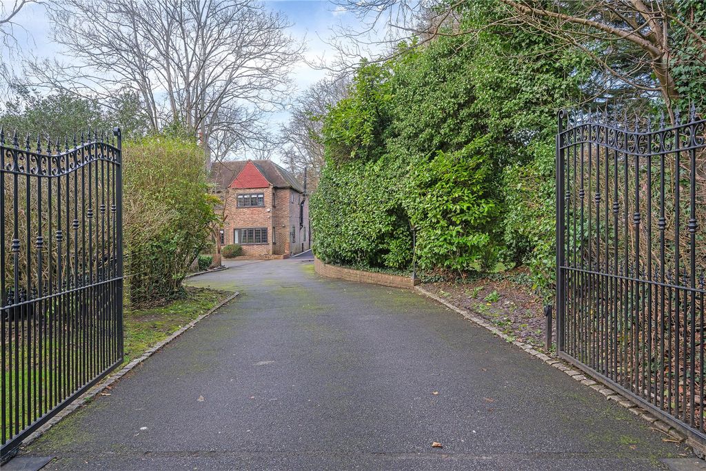 Property photo 2 of 13 Picture No. 02