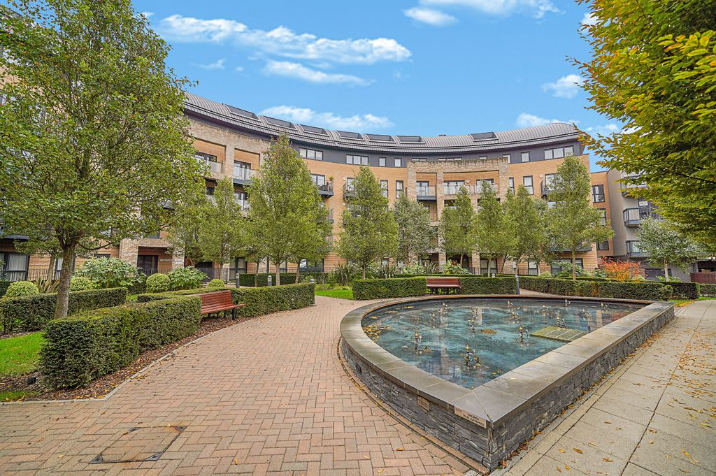 Property photo 1 of 19