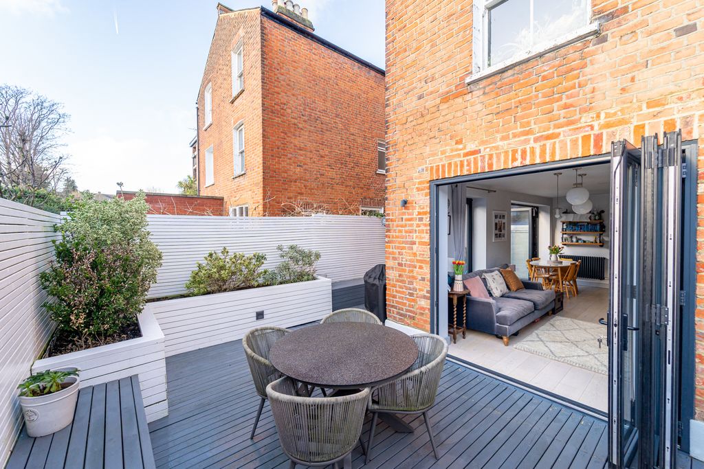 Property photo 3 of 13 Ndb02685