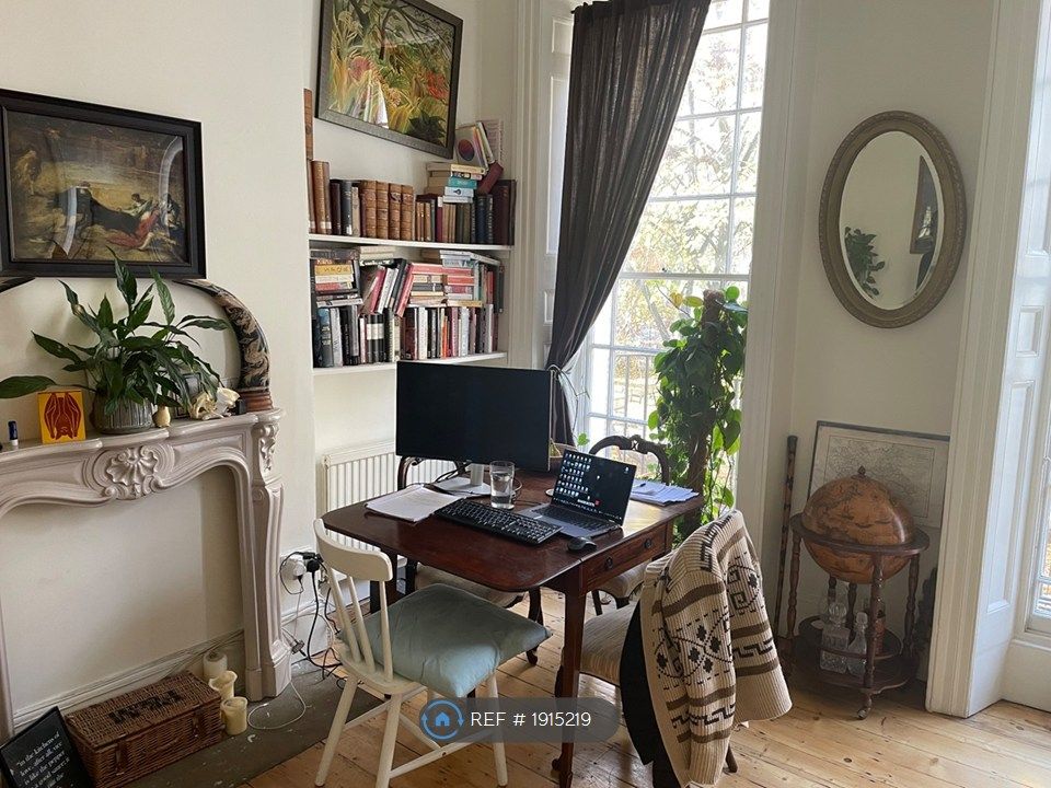 Property photo 3 of 8