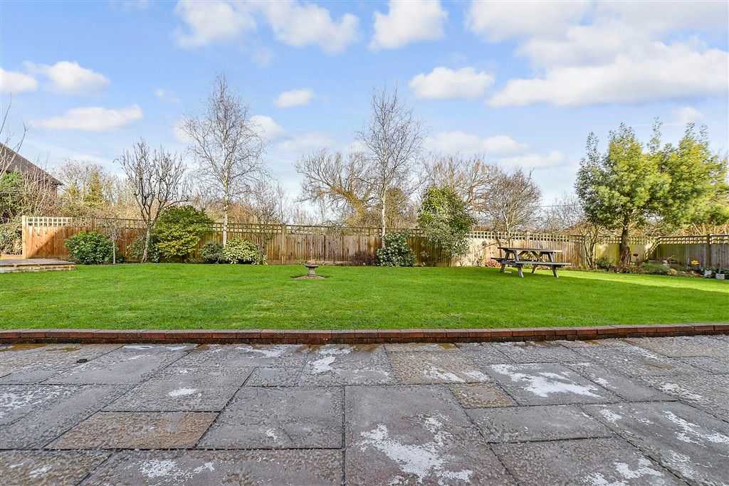 Property photo 1 of 14 Patio / Decking
