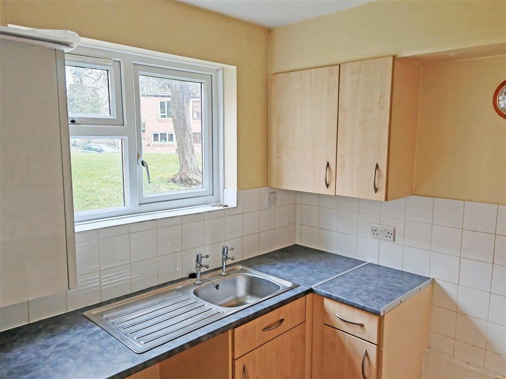 Property photo 3 of 4