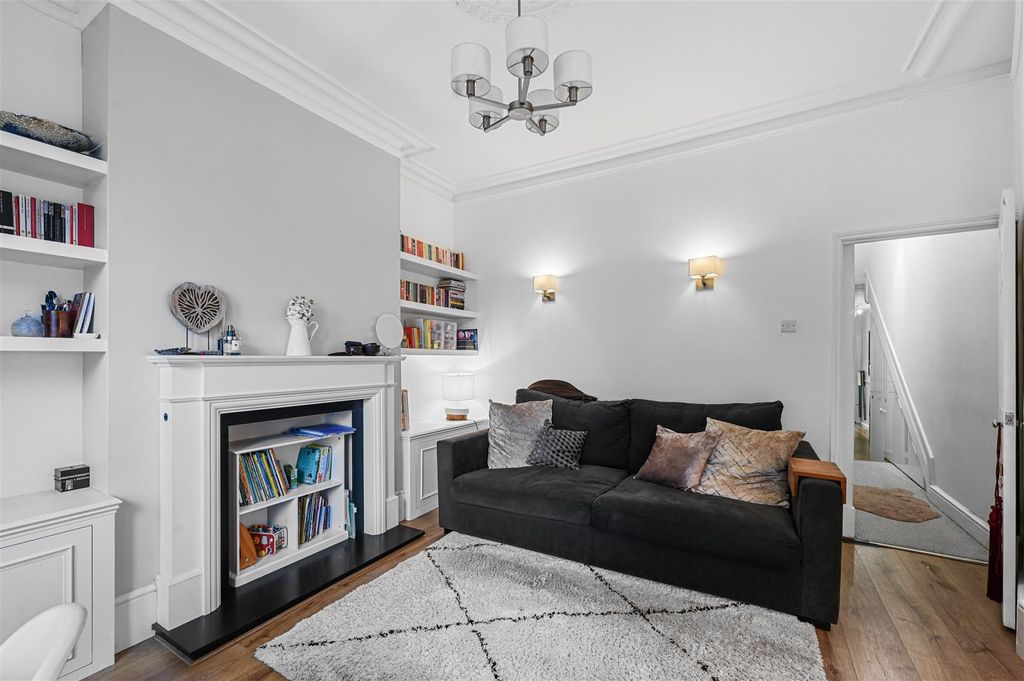 Property photo 3 of 20 3.Jpg