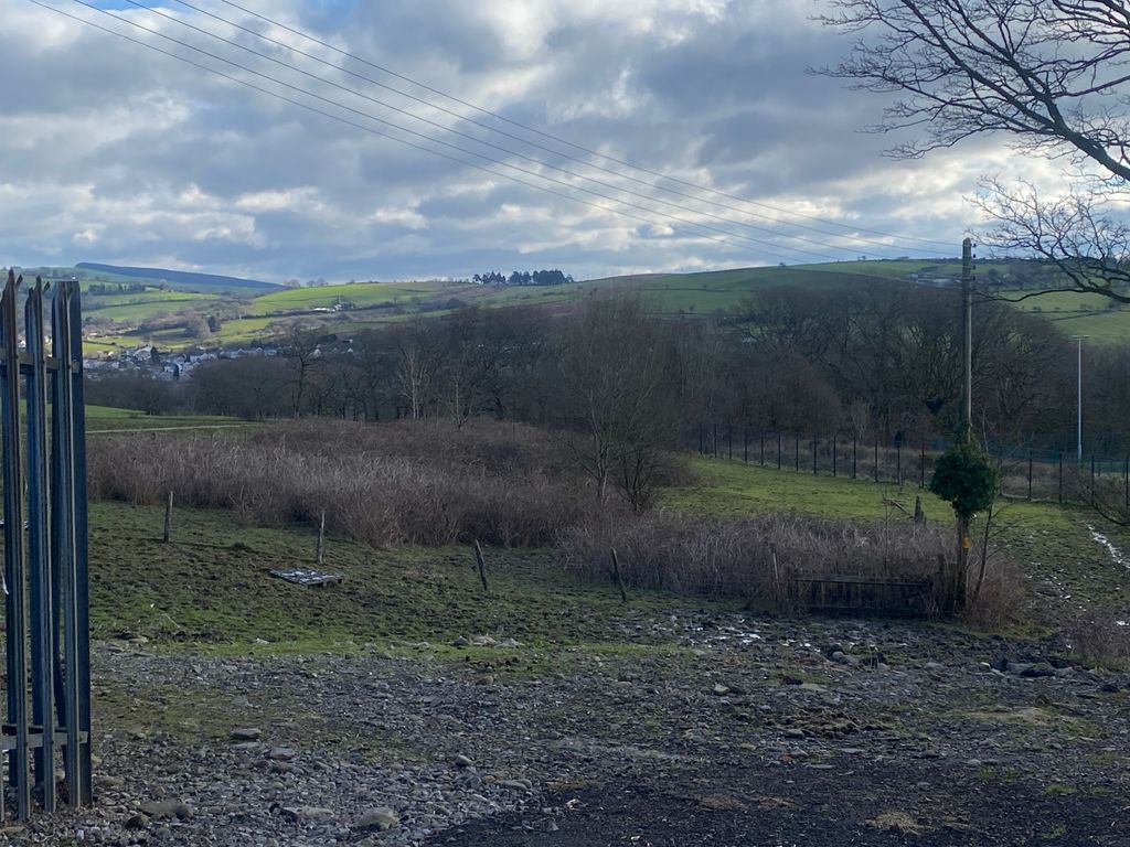 Property photo 1 of 4