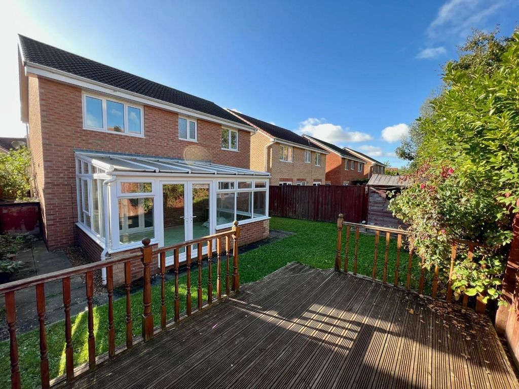 Property photo 2 of 17