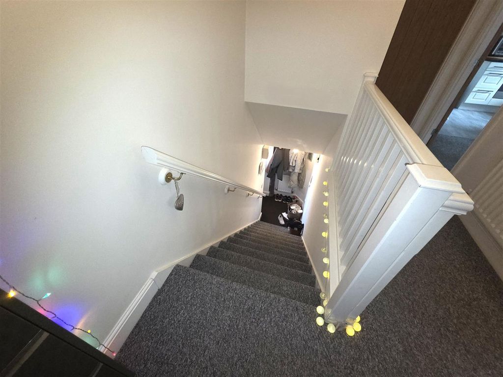 Property photo 2 of 11 20251104_111734 (1).Jpg