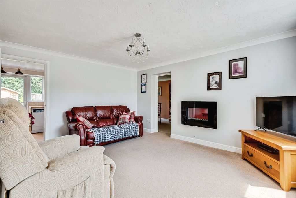 Property photo 3 of 13