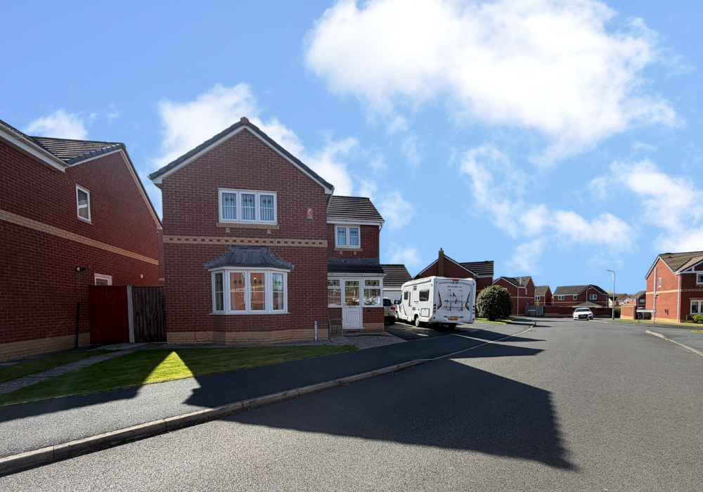 Property photo 1 of 37