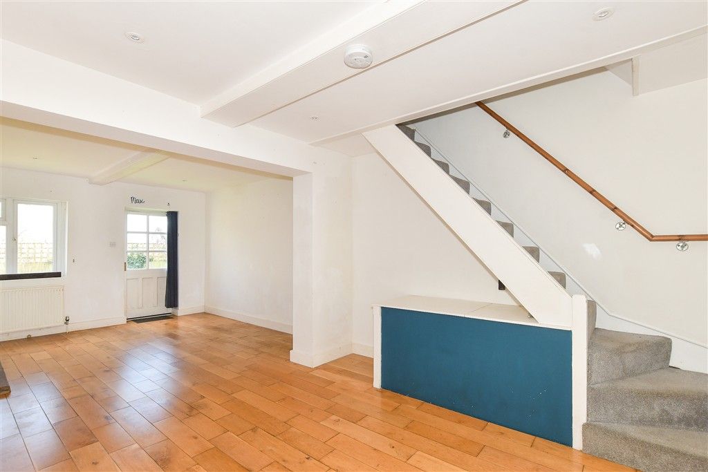 Property photo 1 of 18 Living/ Dining Room