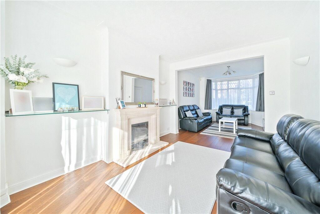 Property photo 2 of 19 Davidson Frost-Wellings, Dfw, Lyon Mead, Stanmore,