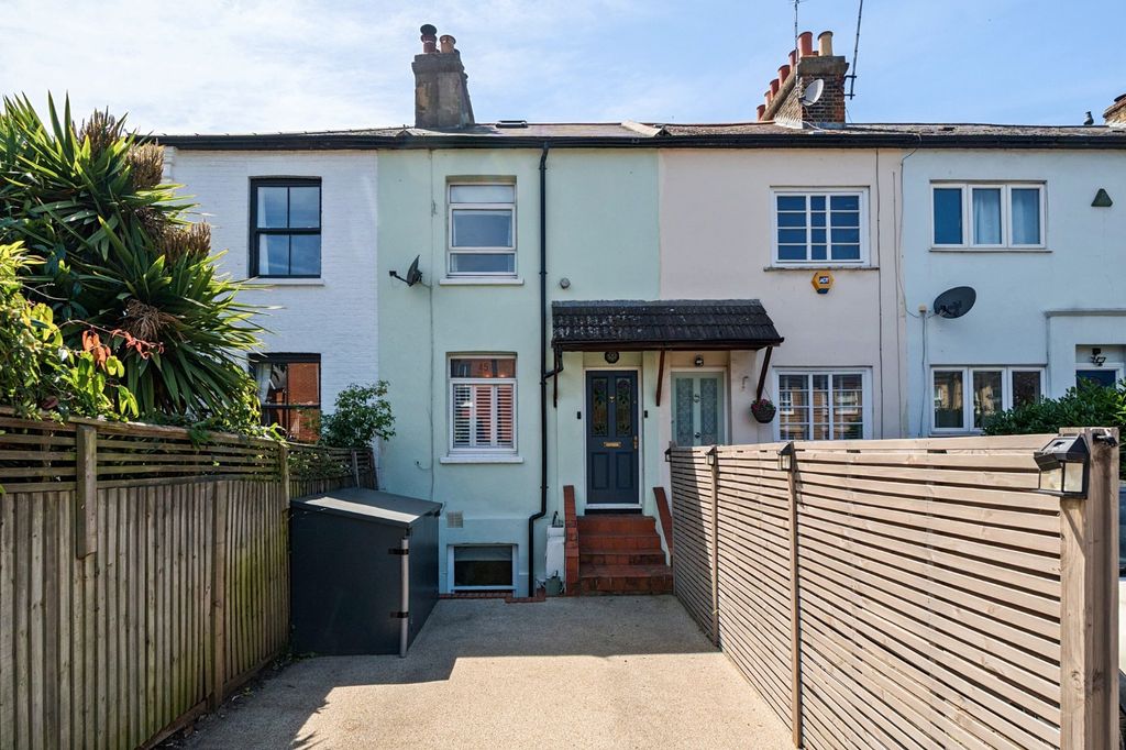 Property photo 3 of 17 Picture No. 26