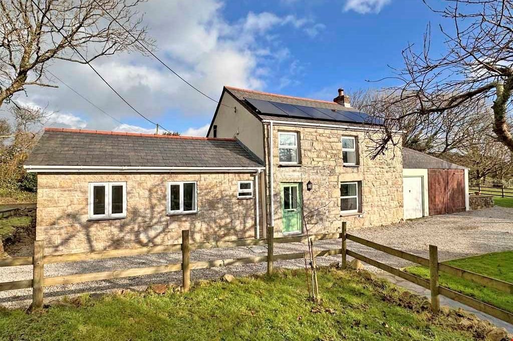 Property photo 3 of 17 Photo 3