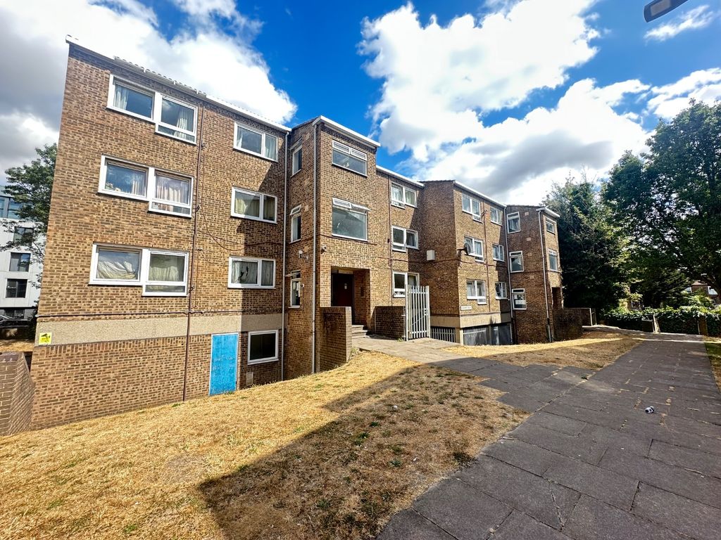 Property photo 1 of 6 5423830