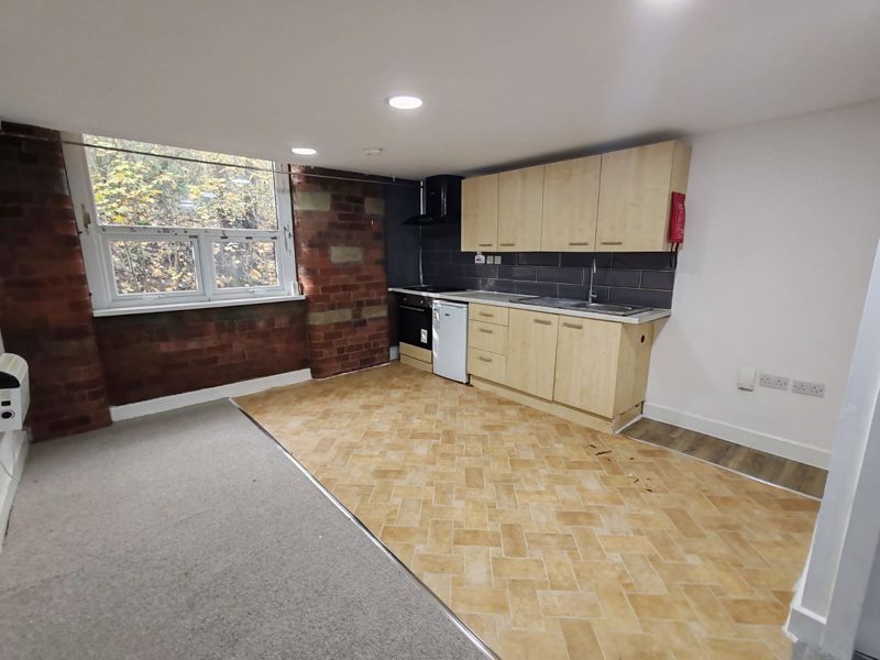 Property photo 1 of 7 Photo 2