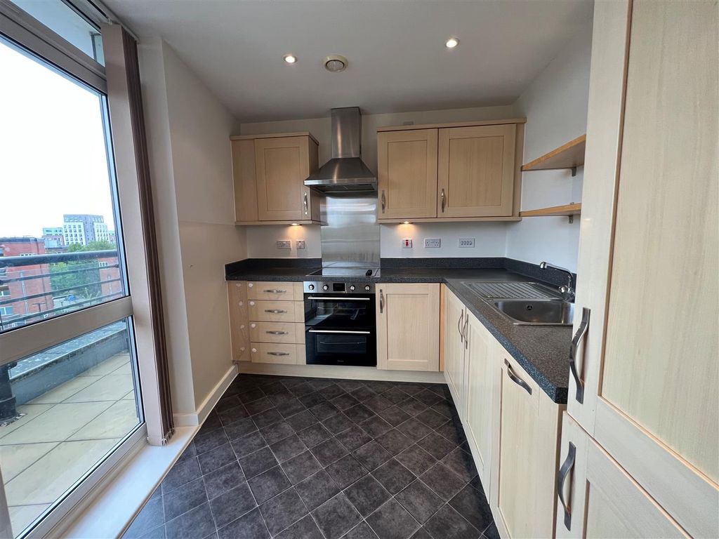 Property photo 3 of 12 1.Jpg