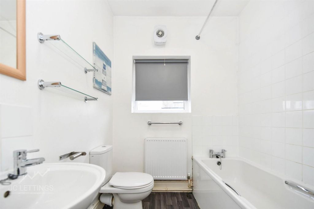 Property photo 3 of 12 Dsc_8828.Jpg