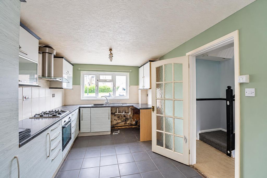 Property photo 3 of 14 3E78688d-2Ae7-4E8d-8c3c-023c8c7F725d.Png