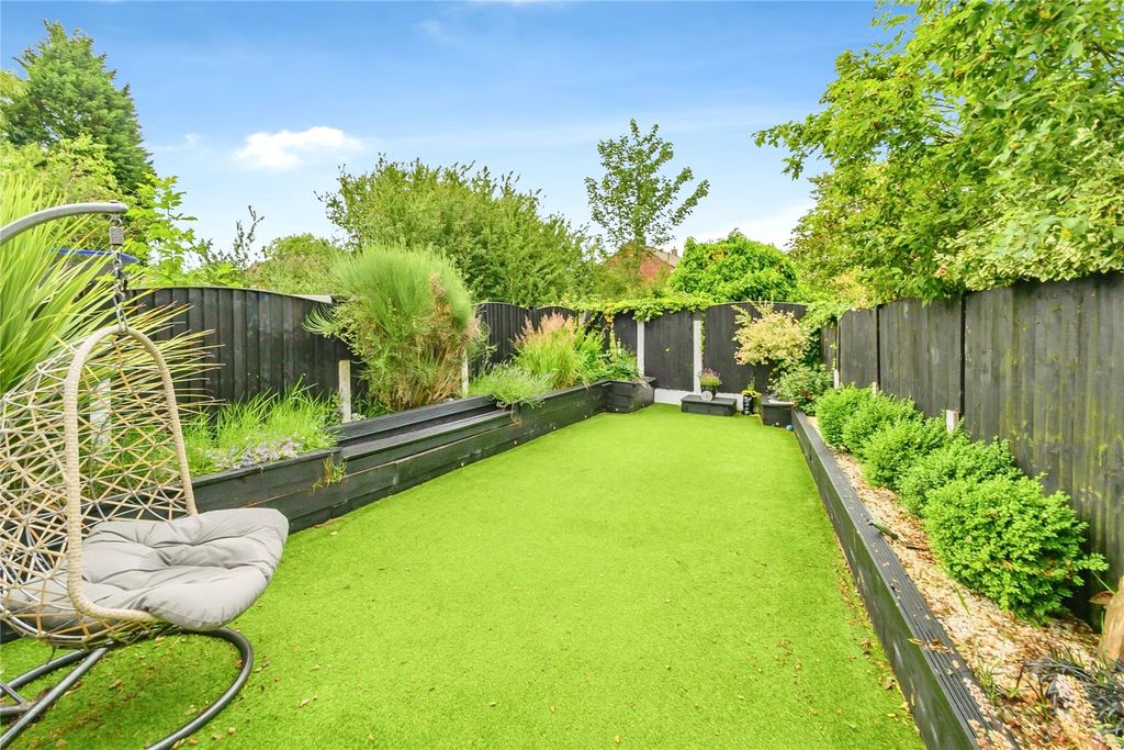 Property photo 2 of 21 Picture No. 20
