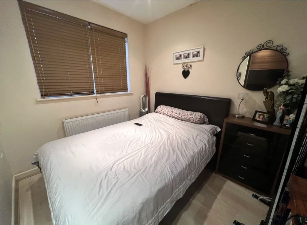 Property photo 2 of 4 Picture No. 02