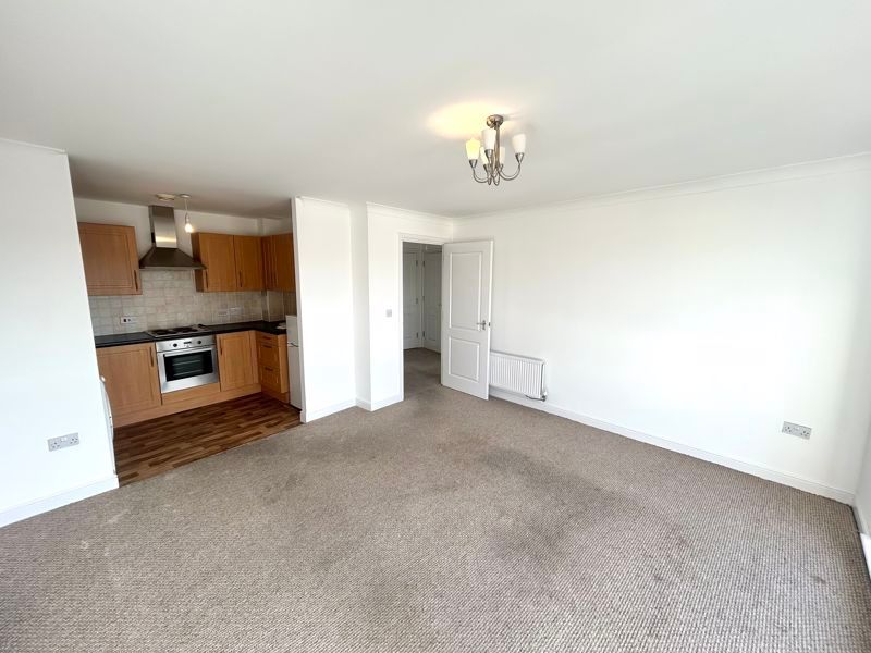 Property photo 3 of 9 Photo 3