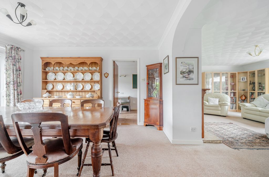 Property photo 2 of 17 Diner To Lounge