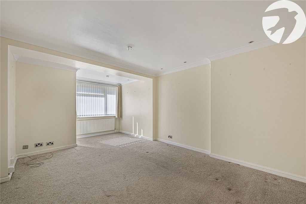 Property photo 3 of 20 Picture No. 22