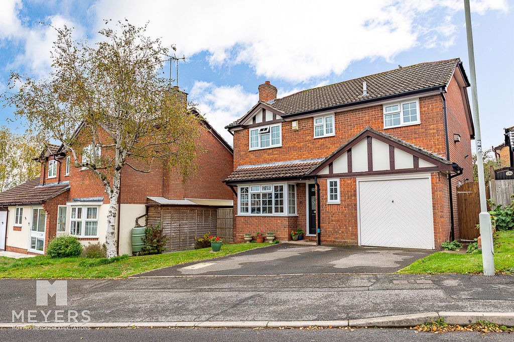 Property photo 1 of 20